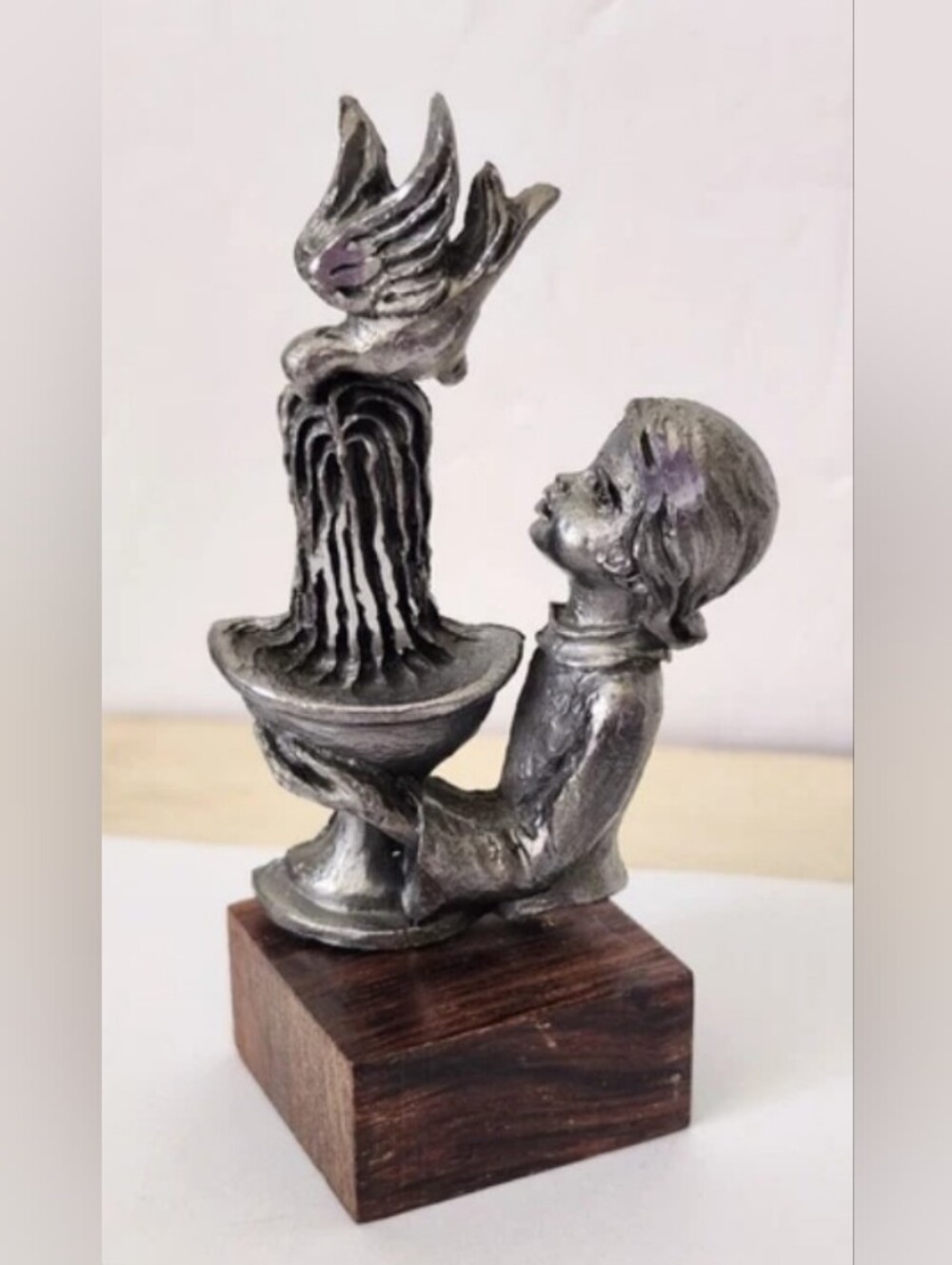 Peltro pewter figurine- handcrafted in Italy-depicts a praying child w dove